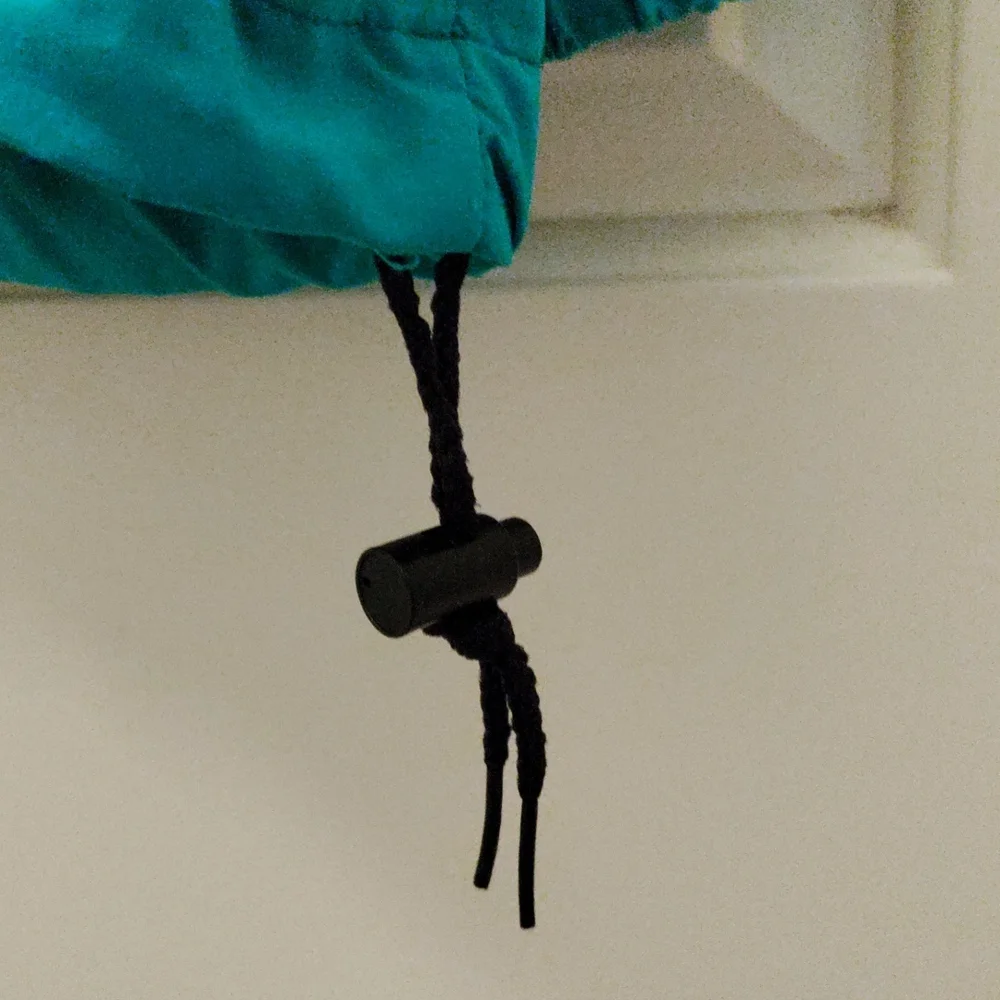 Maui Dive Club pull over hooded windbreaker - Picture 4 of 7